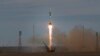 На Казахстан упали обломки российской ракеты, жителям советуют закрыть окна, двери и не пускать детей на улицу