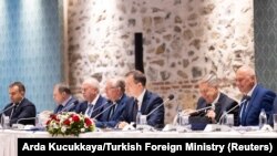 Российская делегация на переговорах в Стамбуле, 16 мая 2025