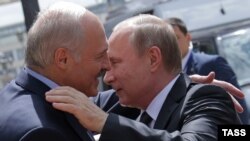 Президент Беларуси Александр Лукашенко и президент России Владимир Путин, Минск, 8 июня 2016